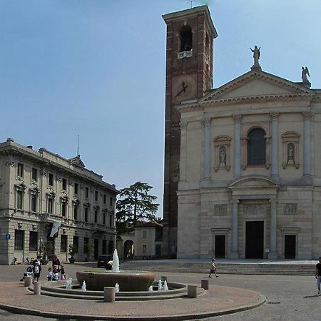 Bilocale In Centro - 10Km Da Malpensa Lägenhet Gallarate Exteriör bild